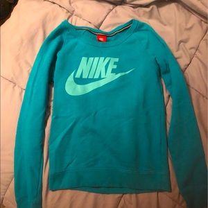Nike sweatshirt